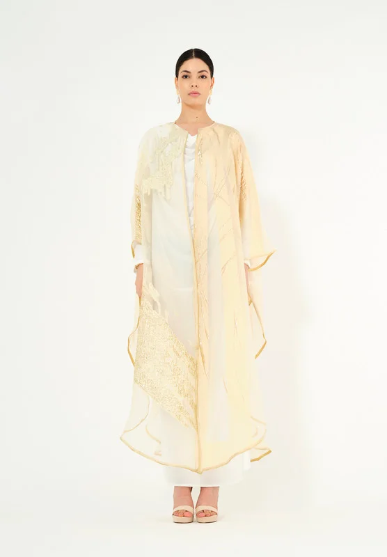Thouq Beautiful Symmetrical Jaquard Jalabiya with V-Neckline With kimono Sleeves
