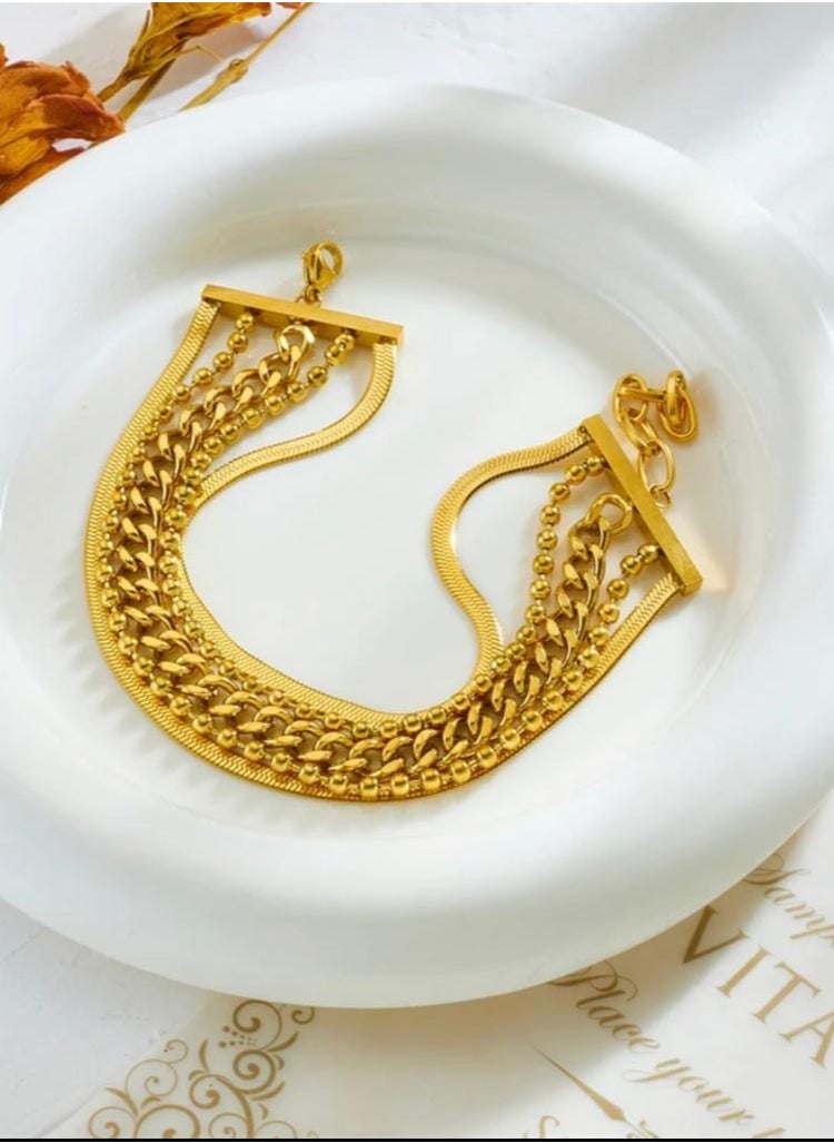 Equal - Elegant Women's Gold Plated Stainless Steel Bracelet - Image 1