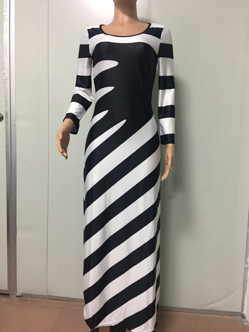 Women's Irregular Stripe Print T-Shirt Dress with Three-Quarter Sleeves - Image 2