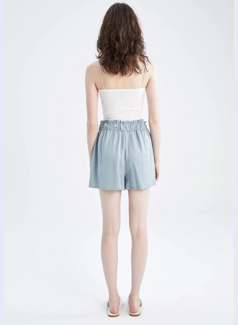 ديفاكتو Woman Regular Fit Woven Bottom Short