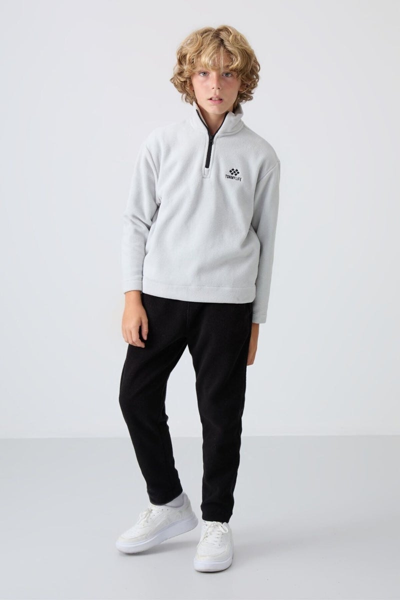 Tommy Life Stone Thick Soft Texture Standard Fit Embroidered Polar Fleece Boy's Sweatshirt - 11221  - Image 3
