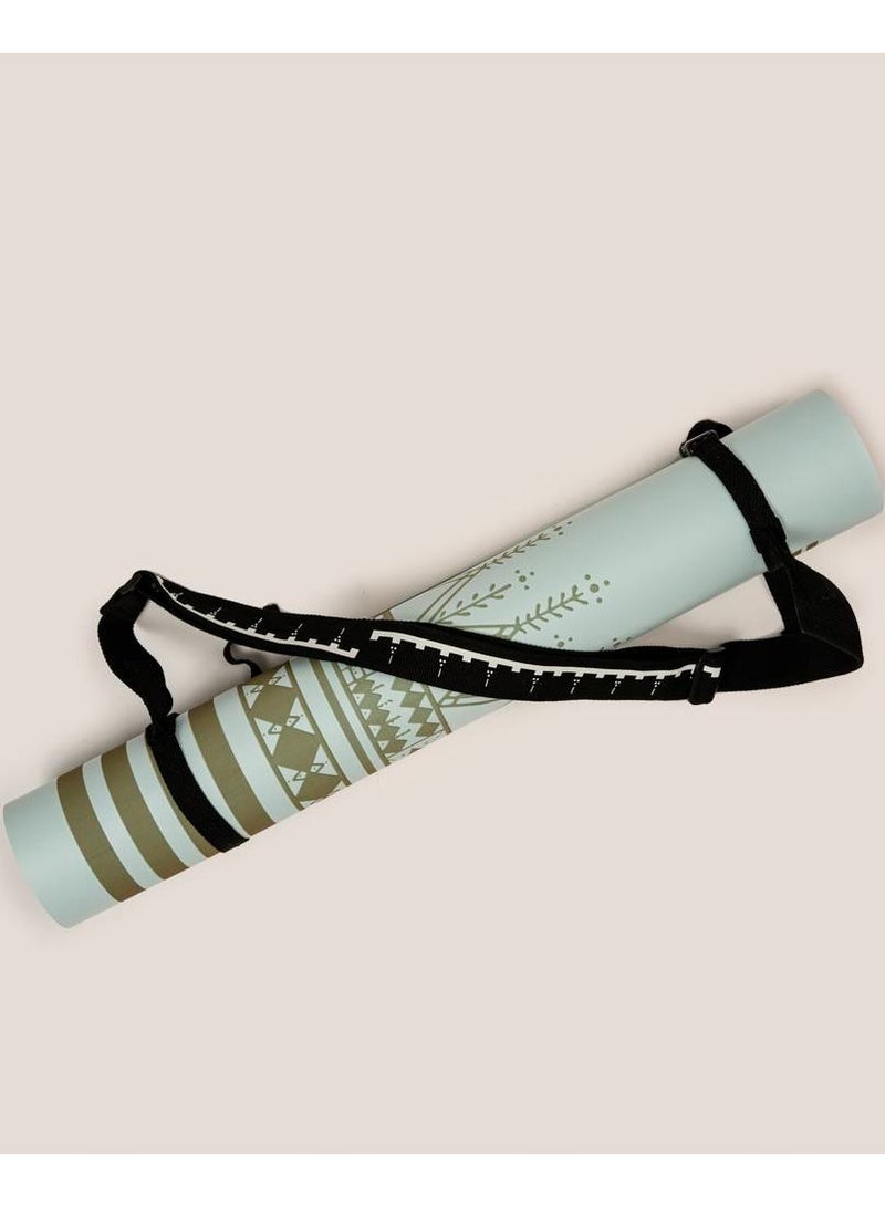 تمدد حزام حامل بساط اليوغا، حزام قابل للتعديل سميك لحمل البساطات الكبيرة - خفيف الوزن، متين، ومبطن للراحة | يناسب جميع أحجام البساطات | مثالي لليوغا، والبيلاتس، وبساطات التمارين - Image 3