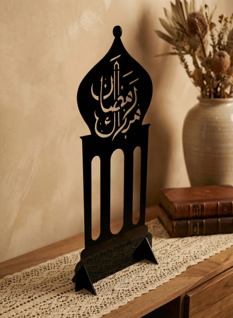 لوحة ديكور من الأكريليك على شكل فانوس رمضان مزخرف بعبارة رمضان مبارك