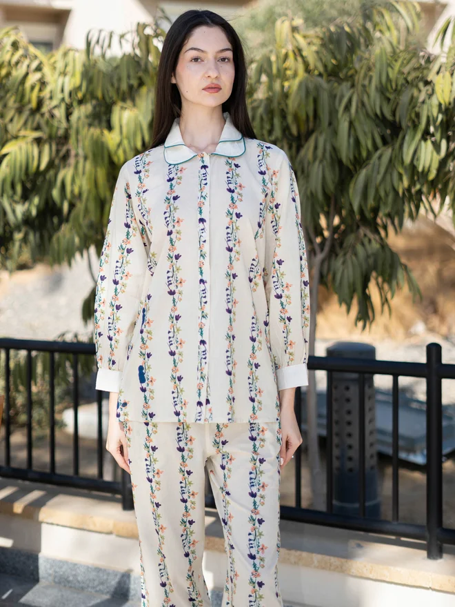 sanskrutihomes Sanskrutihomes Floral Printed Pure Cotton Shirt and Straight Pyjama Set