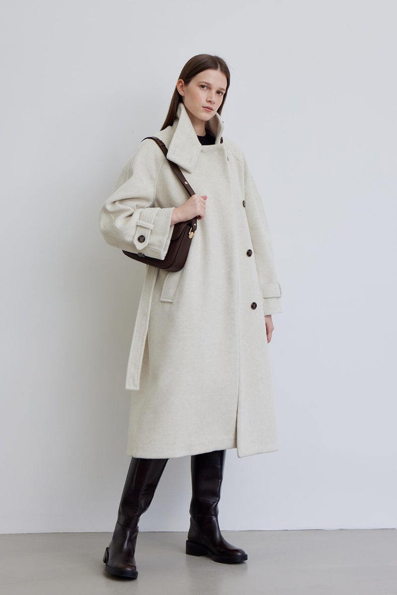 Manuka Iza Premium Stamp Coat Beige  - Image 4