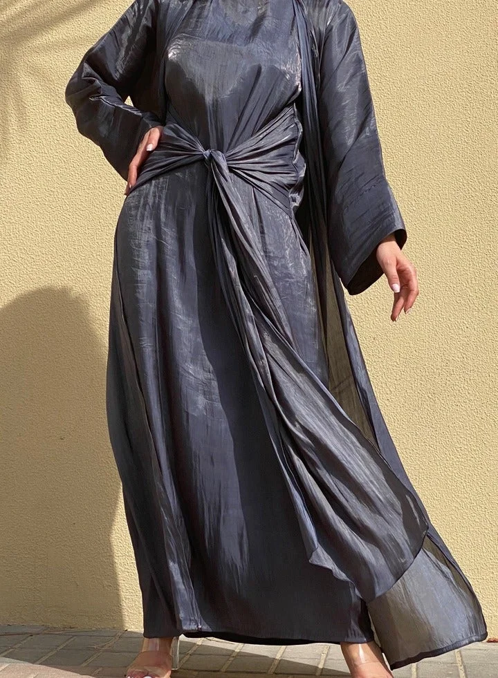 Moistreet 3 Piece Shimmer Abaya Set