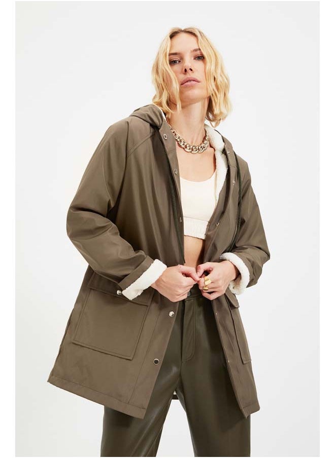 trendyol - Khaki Plush Hooded Raincoat Coat TWOAW22MO0524 - Image 1