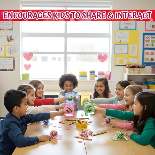 4E's Novelty 4Es مجموعة 28 كرة ضغط لعيد الحب مع بطاقات وأكياس عيد الحب، ألعاب ضغط للأطفال الأولاد والبنات، هدايا تبادل في الفصل، - Image 5