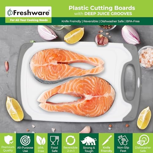 Freshware ألواح تقطيع فريش وير للمطبخ، مجموعة 3 قطع بأحجام مختلفة، أخاديد عصير ومقابض غير قابلة للانزلاق - قابلة للعكس، مجموعة ألواح تقطيع كبيرة - آمنة في غسالة الصحون - رمادي - Image 3