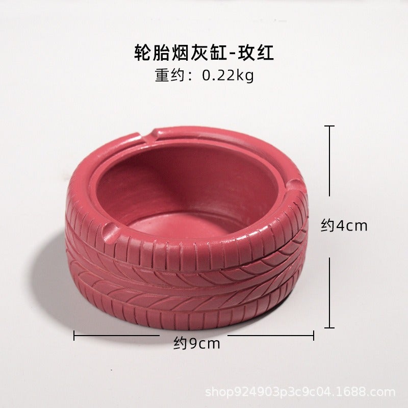 Vintage Tire Shape Ashtray – American Retro Decorative Accent for Home, Bar and Man Cave – Trendy Wheel Design Smoking Accessory