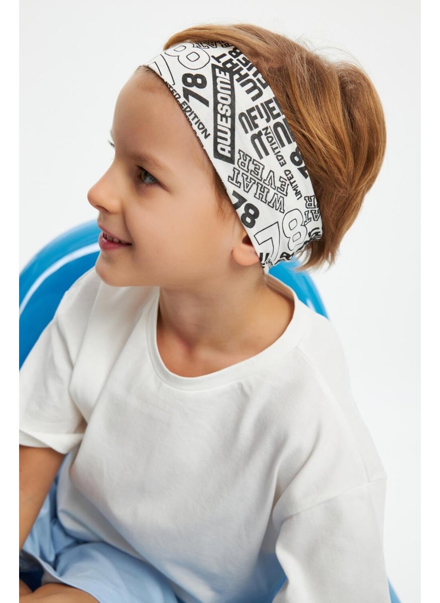 Babygiz White Patterned-White Boy's Cotton Combed Oversize White T-Shirt Bandana 2-Piece Set  - Image 3