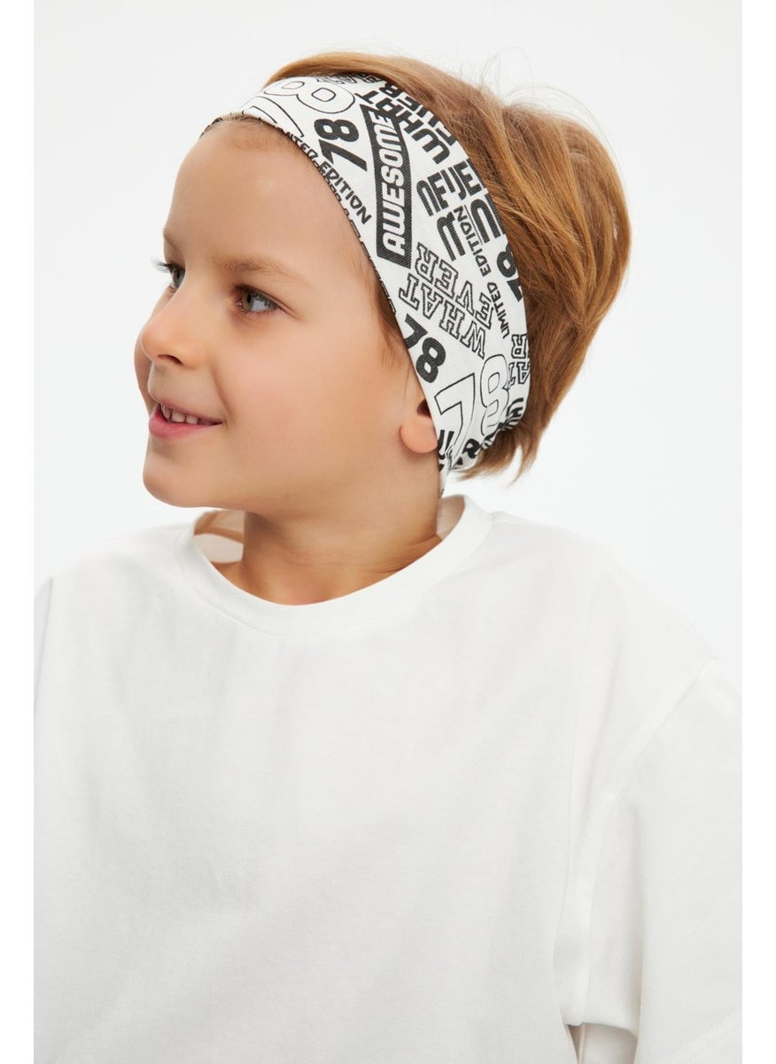 Babygiz White Patterned-White Boy's Cotton Combed Oversize White T-Shirt Bandana 2-Piece Set  - Image 4