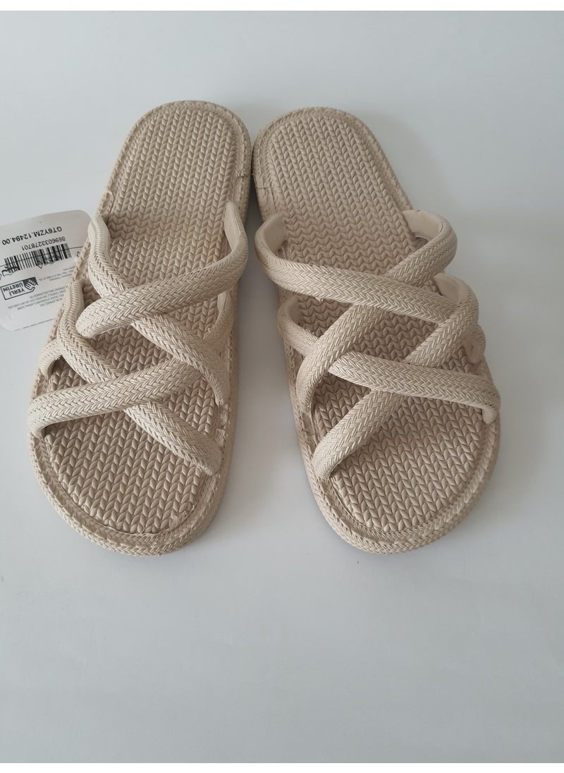 Gezer Non-Slip Sole Women's Slippers  - Image 3