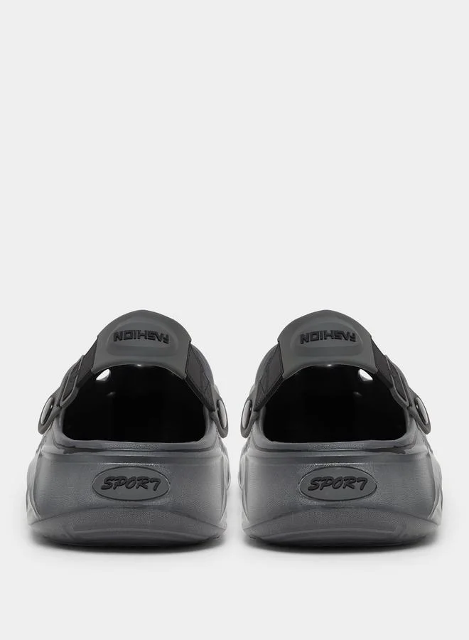 ستايلي شبشب سادة سهل الارتداء