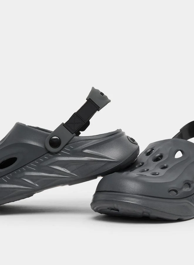 ستايلي شبشب سادة سهل الارتداء