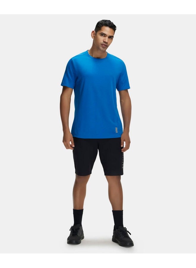 JOCKEY Jockey Men's Regular Fit Round Neck Raglan Sleeved T-Shirt with Breathable Mesh for Enhanced Cooling MV01_Move Blue_XL  - Image 1