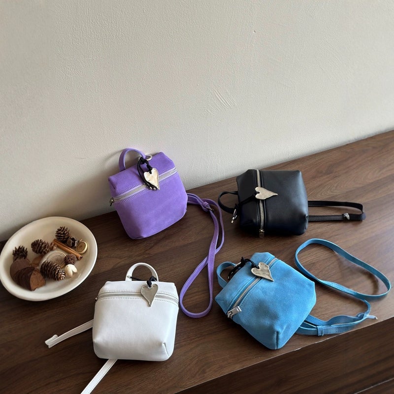 Mini Love Bucket Bag in Genuine Leather for Women - Image 5