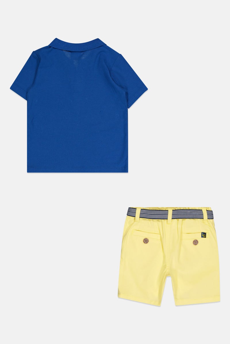Fudo طقم قميص بولو مزين بشعار مع شورتات بحزام للأطفال الأولاد 2 قطعة، متعدد الألوان - Image 2
