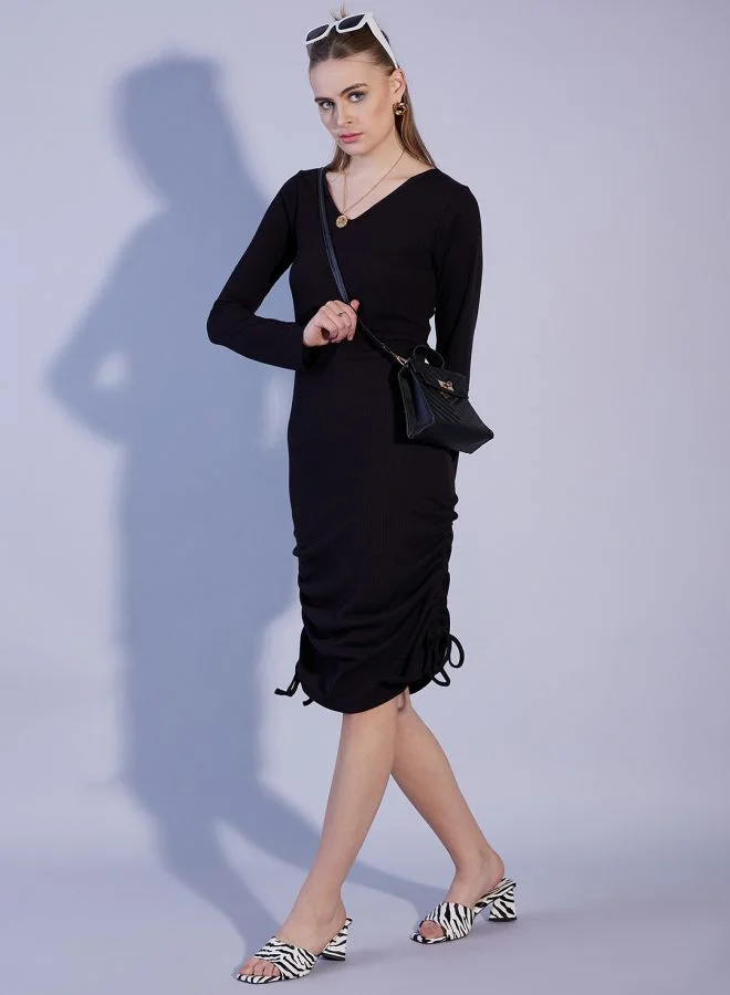 Freehand Women Fitted Casual Solid V-Neck Dress