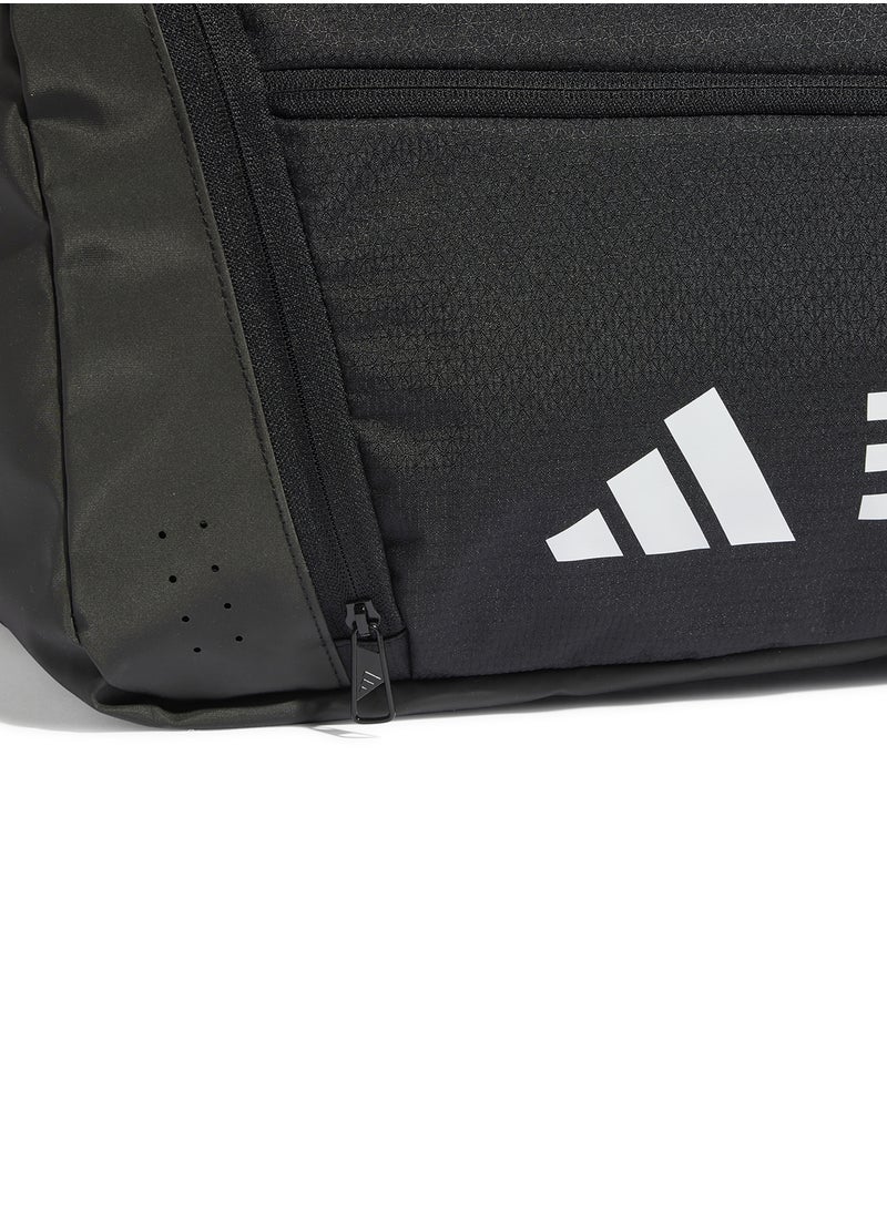 3-Stripe Essentials Duffel Bag Medium