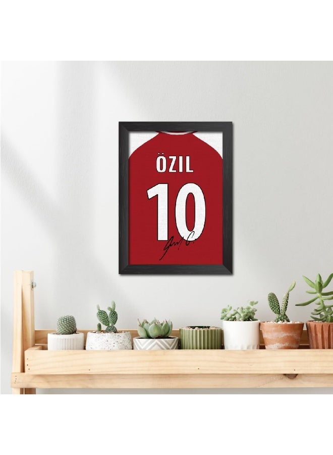 EMODA Mesut Ozil Poster Frame Arsenal Jersey Laminated Photo Print with Signature Framed Painting with Matt Finish Black  (12 inches x 9 inches) - Image 4