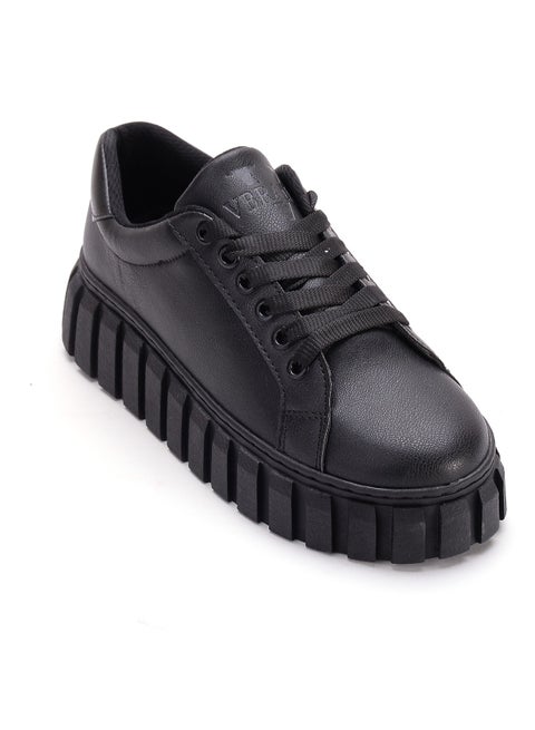 كوتشي حريمي أسود سادة بستايل كاجوال أنيق SN-14-اسود