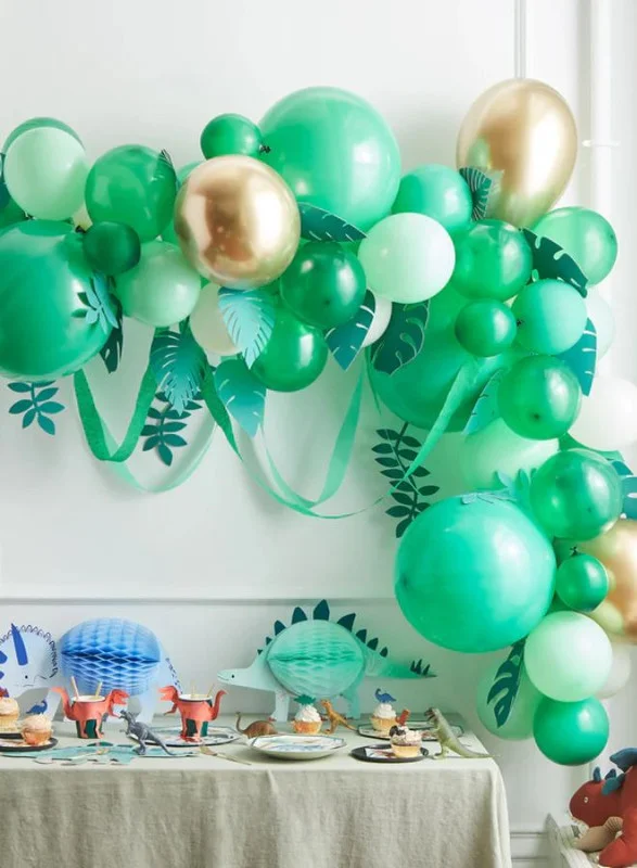 Meri Meri Leafy Green Balloon Arch