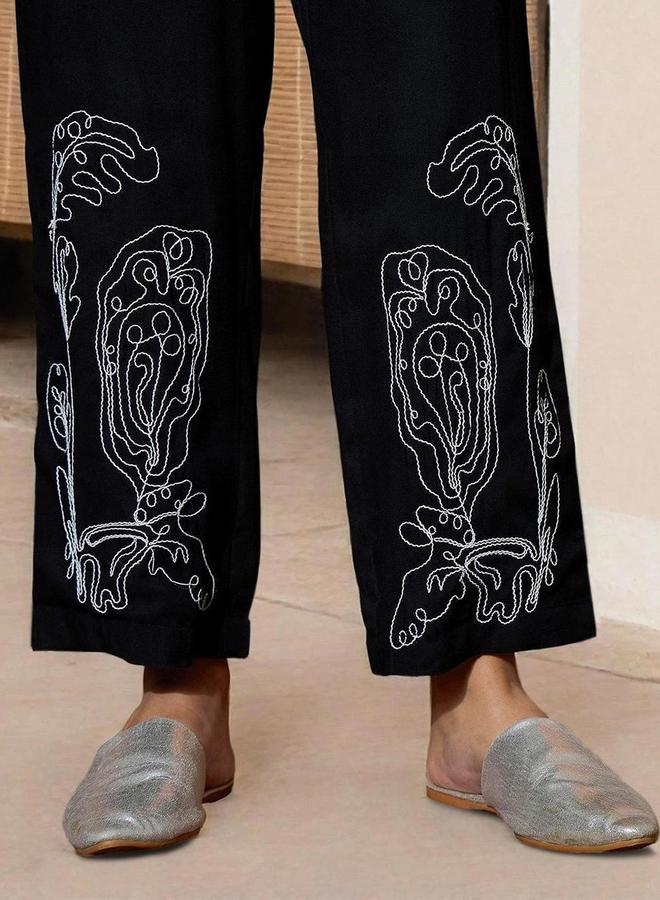 آي شين طقم منسق من بلوزة مطرّزة وبنطال - Image 4