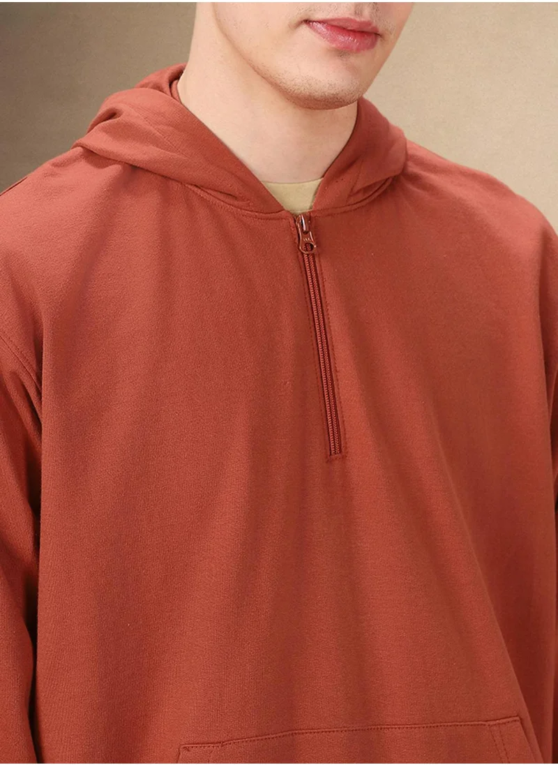 دينيس لينغو Men's Rust Polyester Blend Solid Regular Fit Sweatshirt