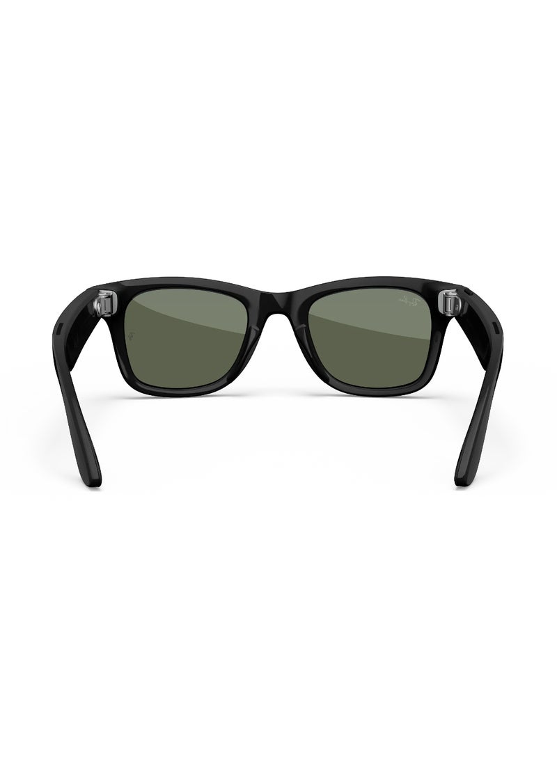 Meta Renewed - Ray-Ban Wayfarer (Gen 1) Shiny Black Frame Green Lens Standard High Bridge - Image 5