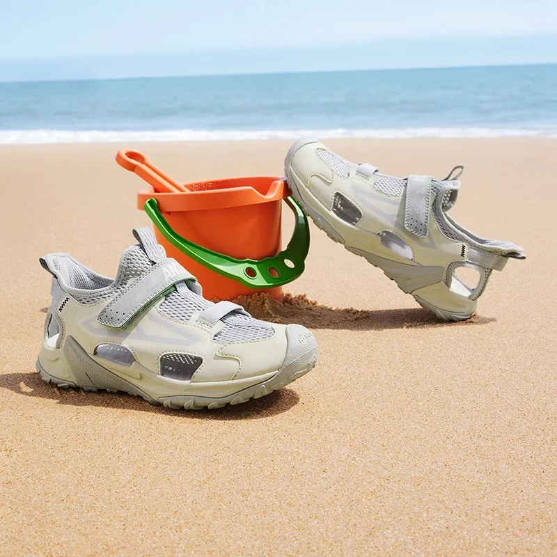 ANTA Outboor Beach Shoes