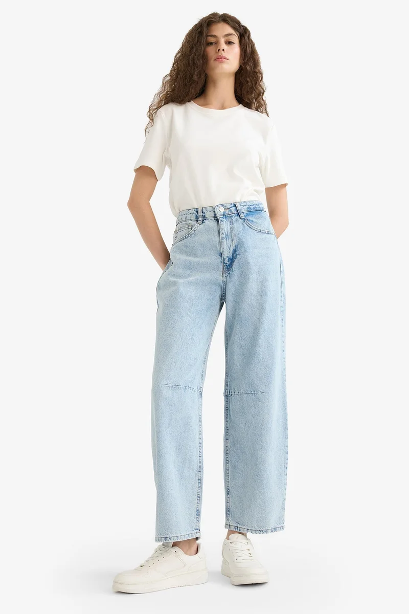 Defacto  Barrel Fit Normal Waist Ankle Length Jeans for Women | Best Price UAE