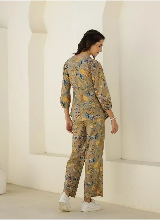 سانسكريتي هومز Floral Printed Cotton Top and Pyjama Set