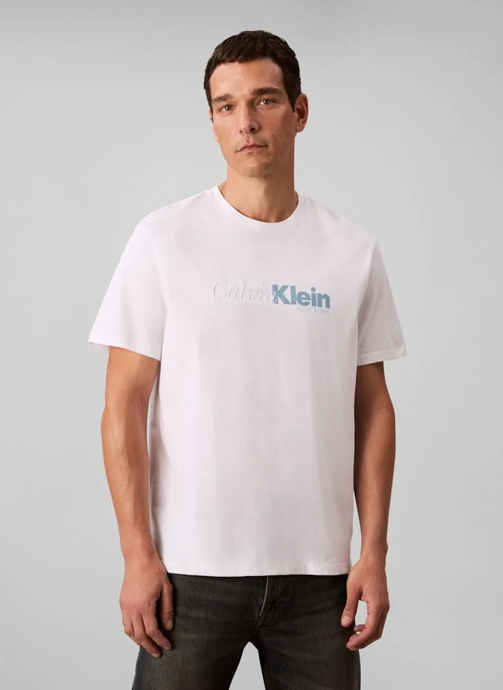 كالفن كلاين Logo Graphic Short Sleeve T-Shirt