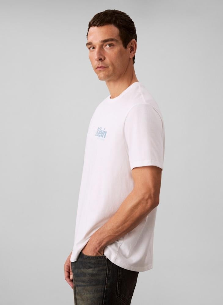 كالفن كلاين تيشيرت بأكمام قصيرة وطبعة شعار - Image 3