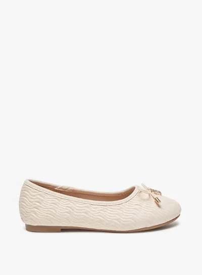 فلورا بيلا من شو إكسبرس Girls Textured Slip-On Ballerina Shoes With Bow Detail And Metal Accent