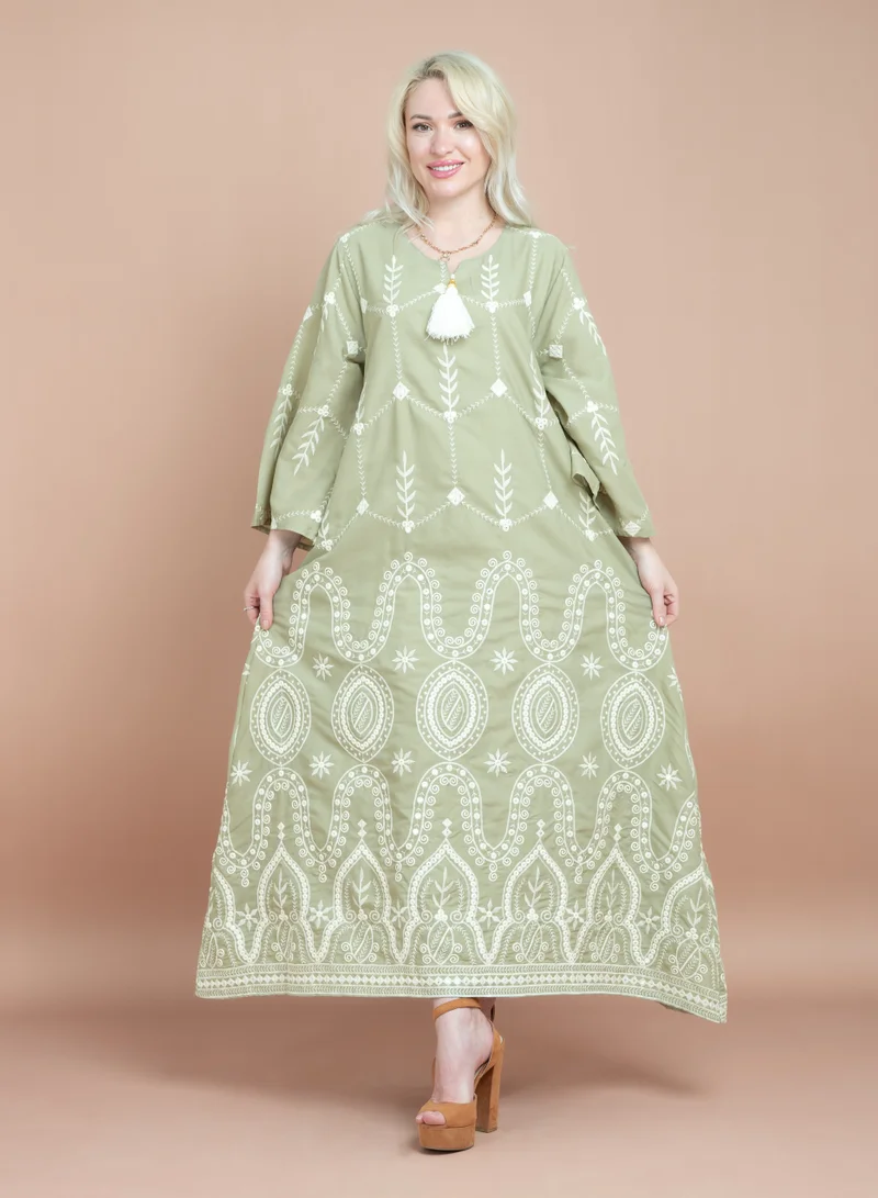 IKKXA Embroidered Pattern Jalabiya CJ1068 Green