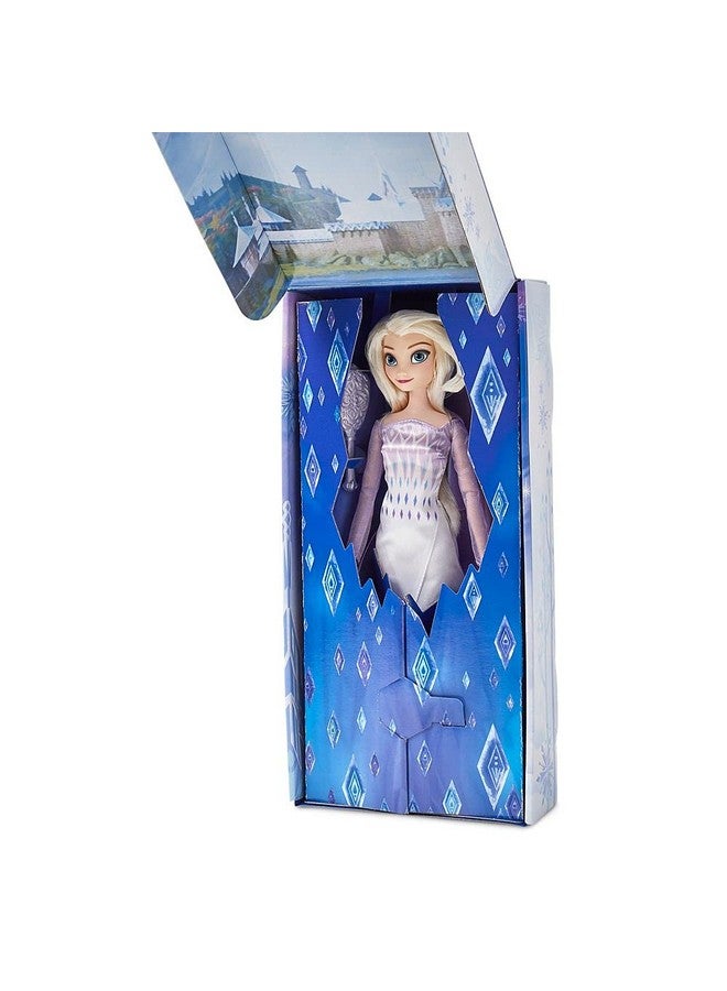 Disney store دميه أميرة ديزني الكلاسيكية الرسمية من متجر ديزني (إلسا من فروزن 2)، 11 بوصة، تشمل فرشاة بتفاصيل مصبوبة، لعبة قابلة للتشكيل بالكامل بزي كلاسيكي - ألعاب أميرات ديزني للفتيات - Image 2