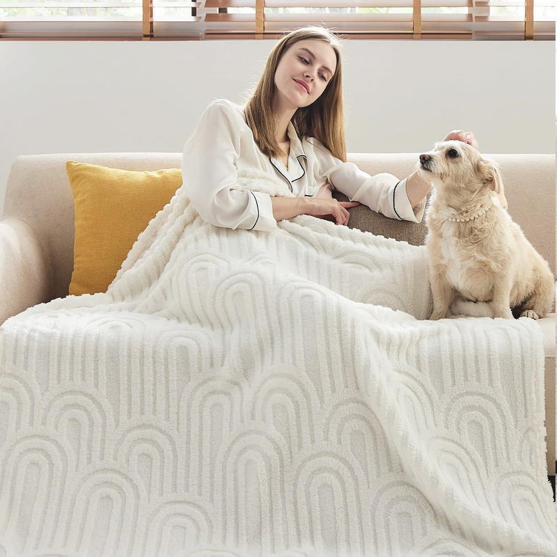 Wajade Fleece Throw Blanket, Fluffy Faux Fur Blanket for Bed Sofa Couch, Soft Warm Thick Blanket,White 127x178 - Image 4