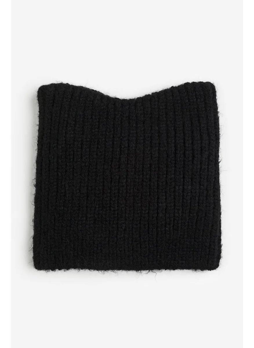H&M Ear-Detail Hat
