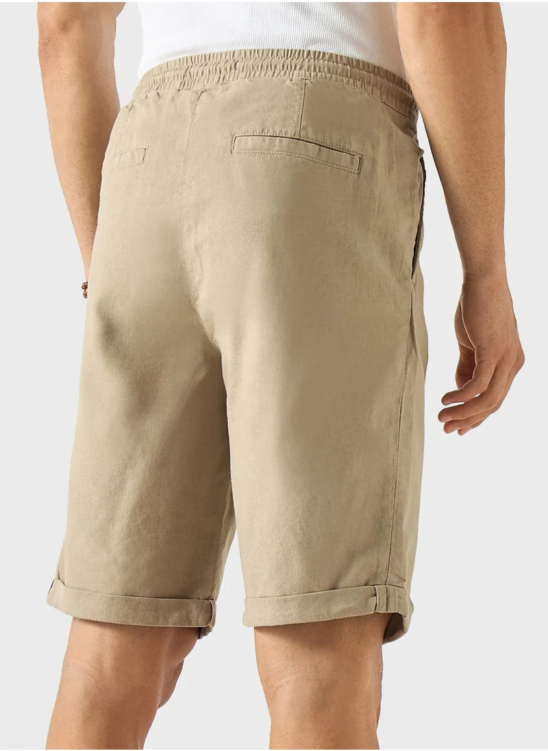 Iconic Pocket Detail Shorts