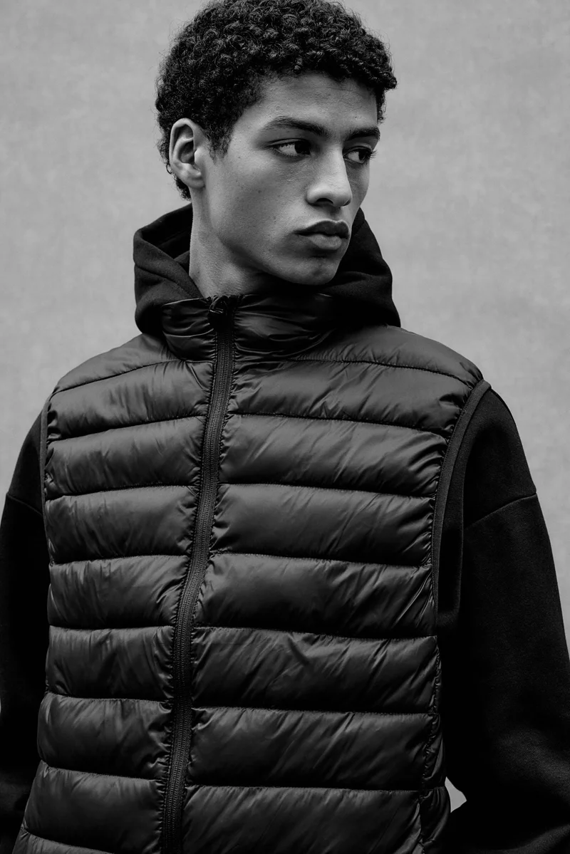 H&M Slim Fit Water-repellent puffer gilet