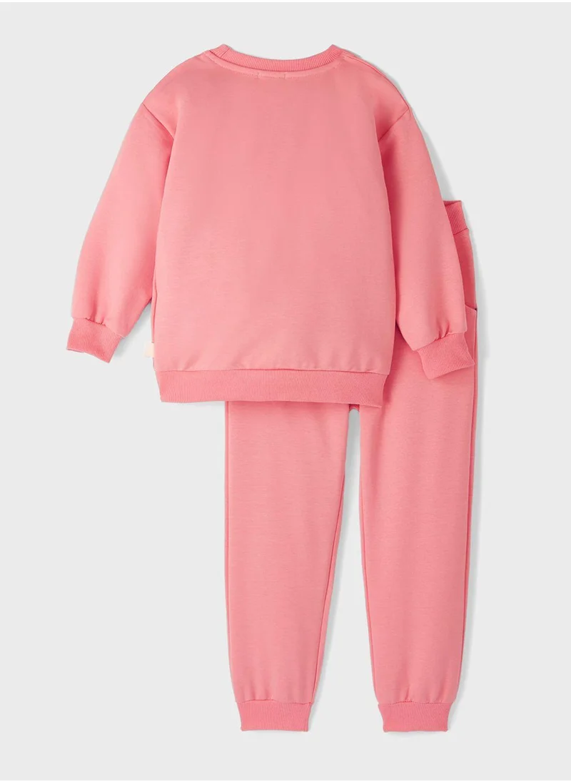 جون Infant Pocket Sweatshirt & Sweatpants Set