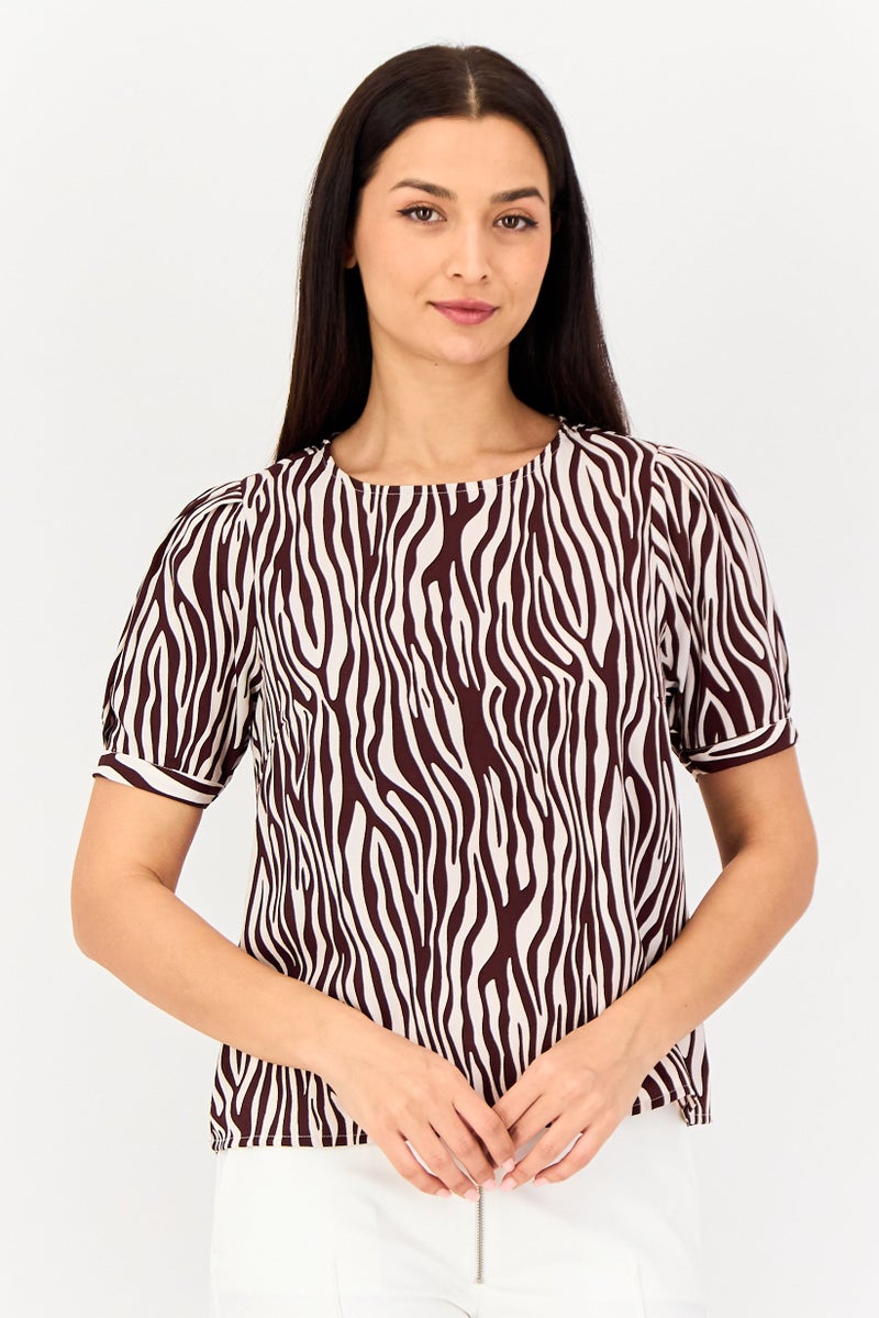 VERO MODA I scenery By Vero Moda Women Crew Neck Short Sleeve Animal Print Top, Multicolor - Image 1