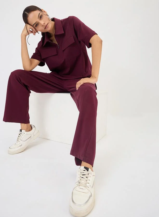 فيميلا بنطال بأرجل واسعة