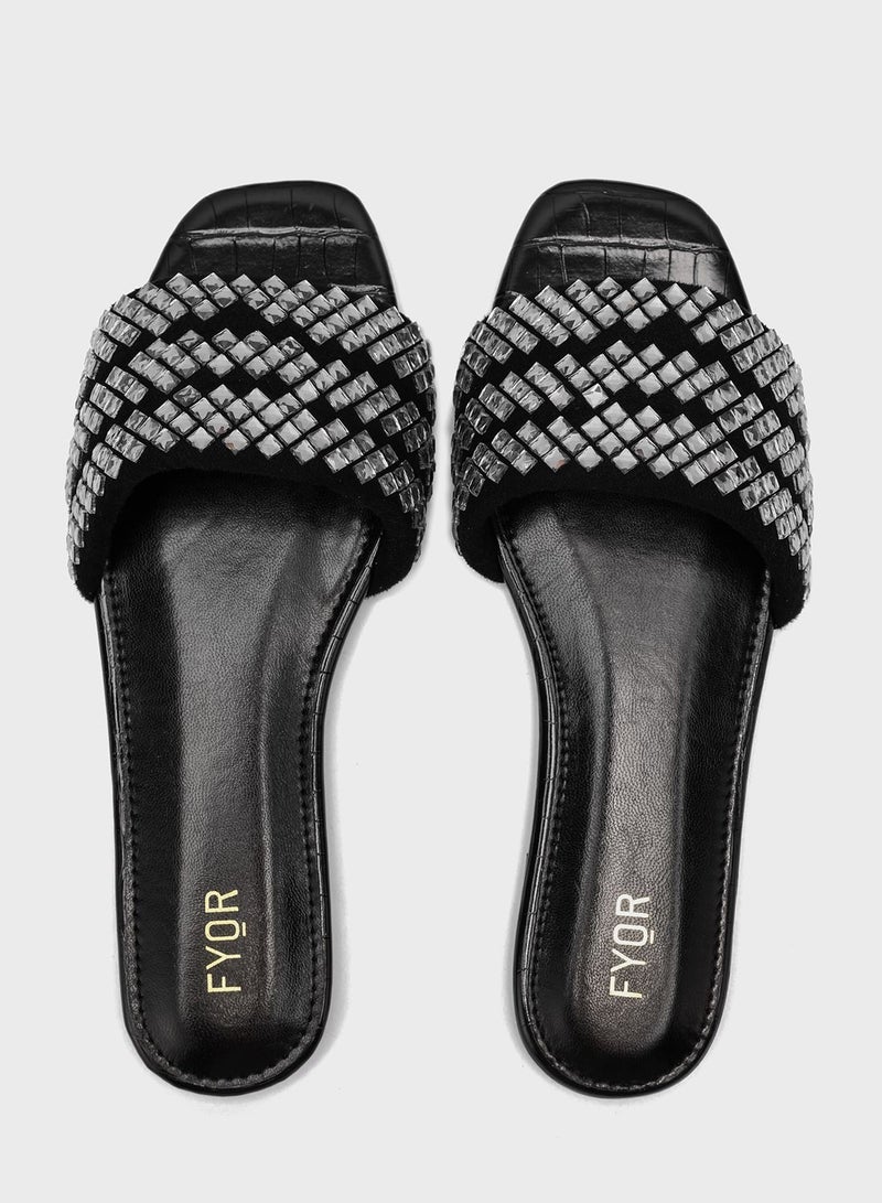 فايور صندل بنمط مفتوح في الامام - Image 4