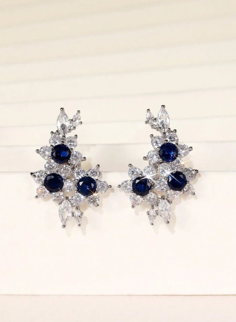 إيكوال حلق أذن نسائي صغير جداً بتصميم أنيق وعالي الجودة مرصع بالزركون - Image 2