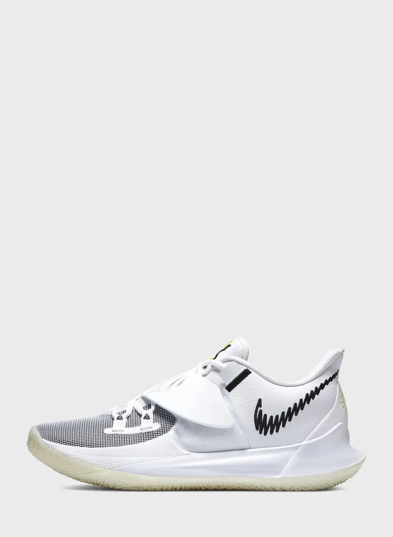 Nike Kyrie 3 Low