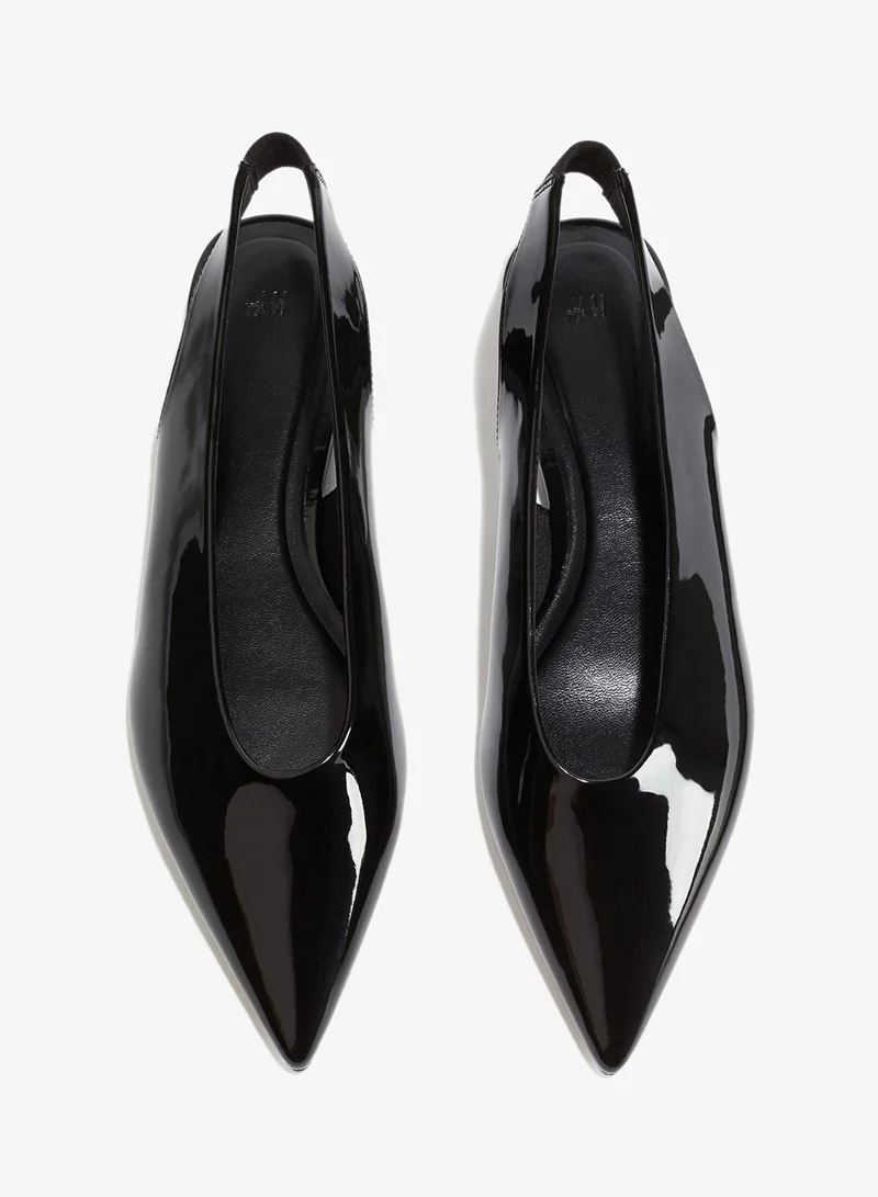 اتش اند ام حذاء مبطّن