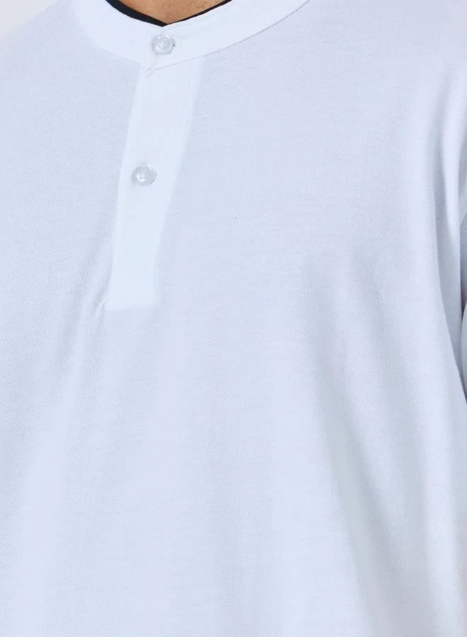 ستايلي قميص بولو بيكيه بياقة قائمة وقصة مريحة